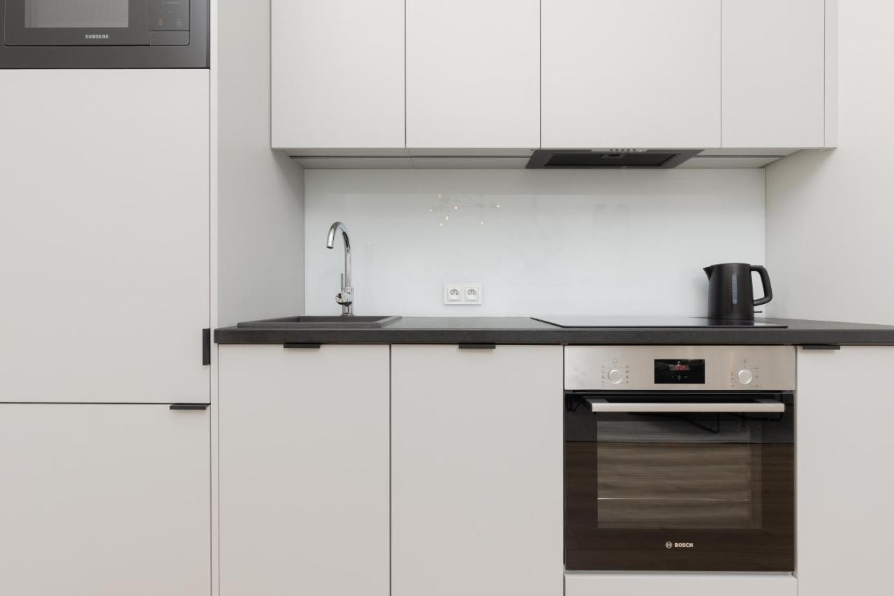 Fashionable City Center Apartment By Noclegi Renters วอร์ซอ ภายนอก รูปภาพ