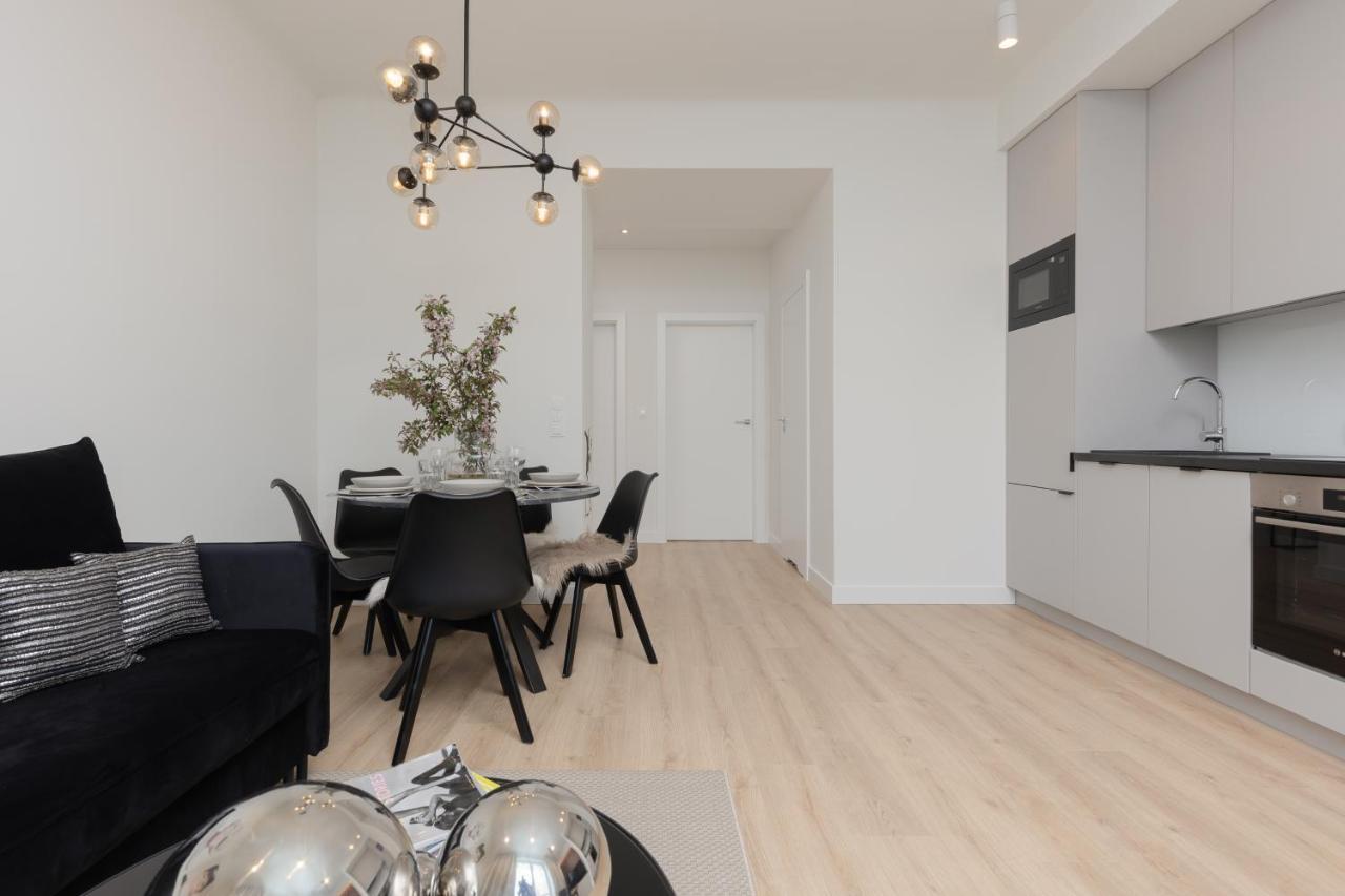 Fashionable City Center Apartment By Noclegi Renters วอร์ซอ ภายนอก รูปภาพ